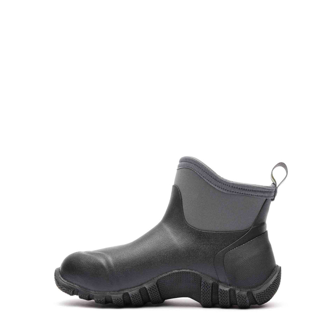 Muck Boots Unisex Black Edgewater Classic Ankle Boots display picture 1